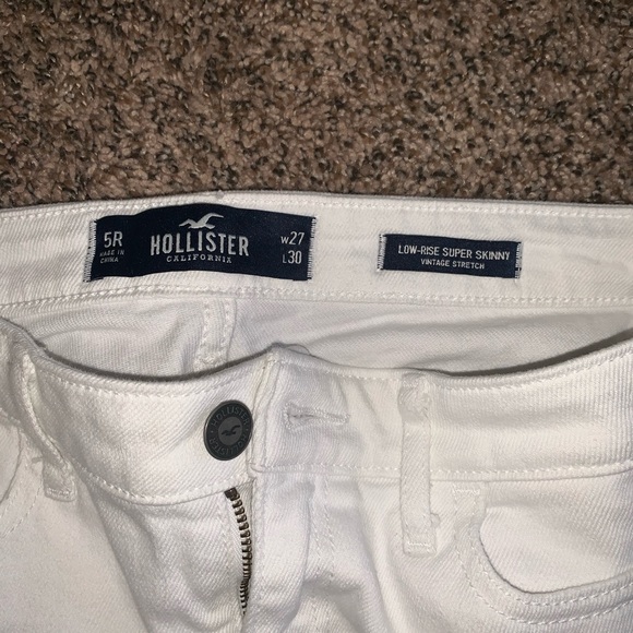 Hollister White Distressed Skinny Jeans - Picture 5 of 5